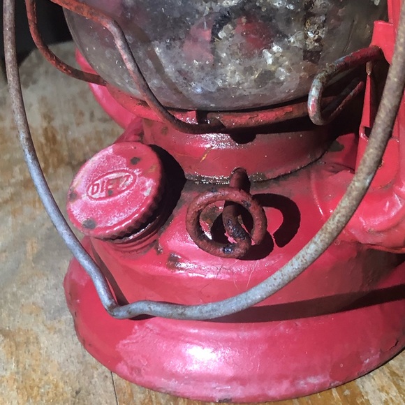 Vintage dietz red lantern no. 50 - Picture 6 of 12